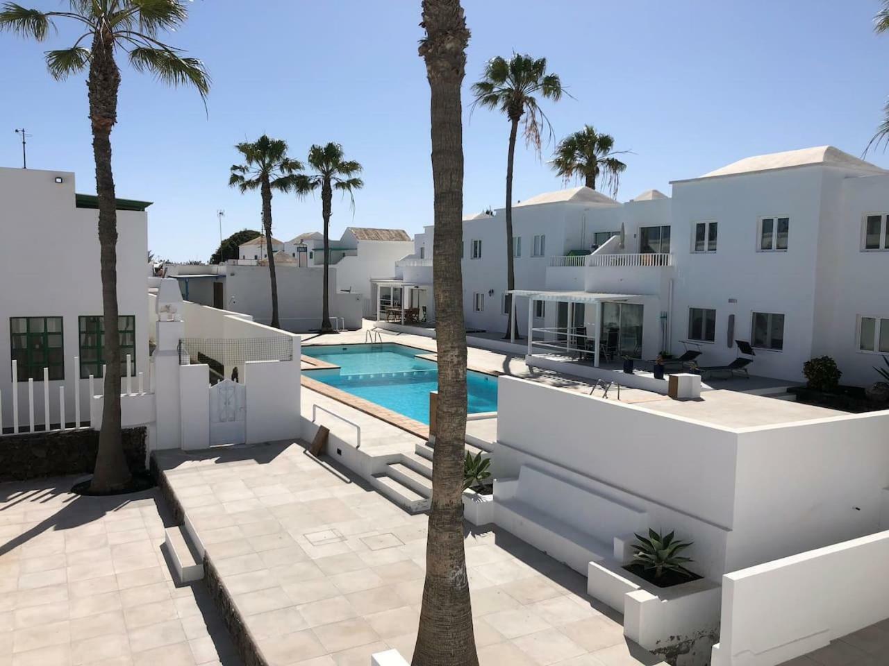 Sea Breeze Appartement Costa Teguise Buitenkant foto