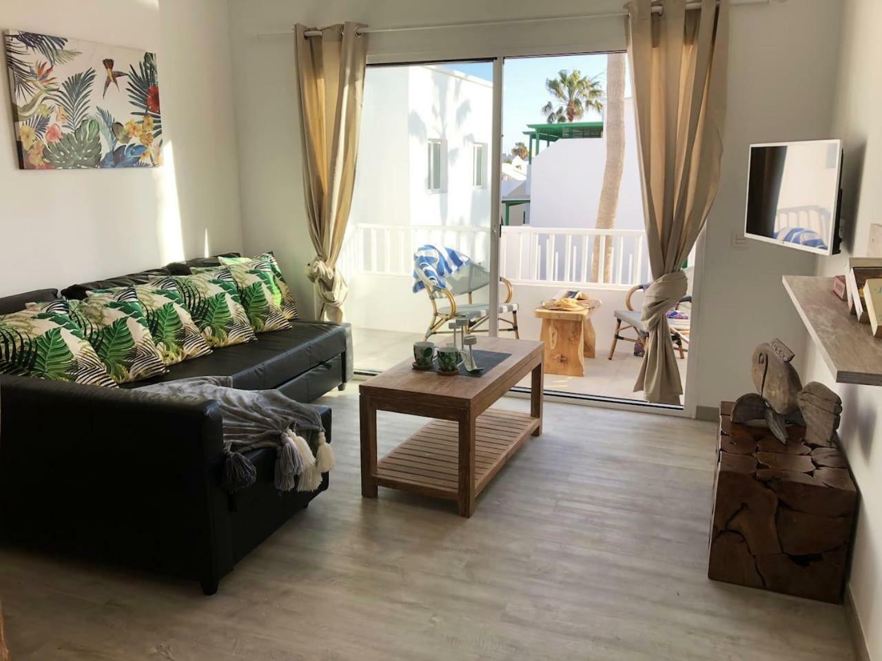 Sea Breeze Appartement Costa Teguise Buitenkant foto